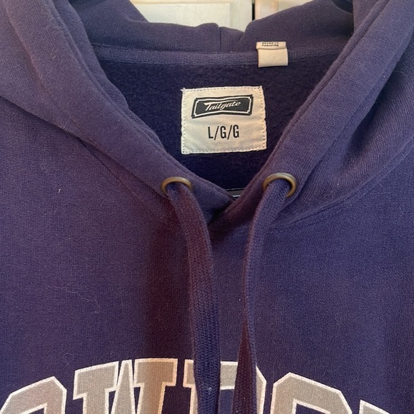 Men’s Dallas Cowboy sweatshirt. Like new! Size lrg - Picture 3 of 4